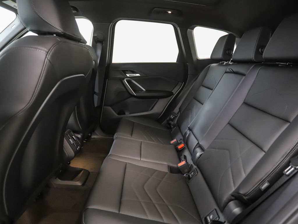 2025 BMW X1 xDrive28i 21