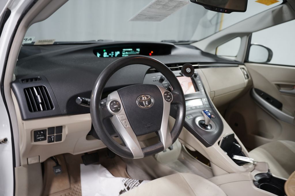 2011 Toyota Prius Three 7