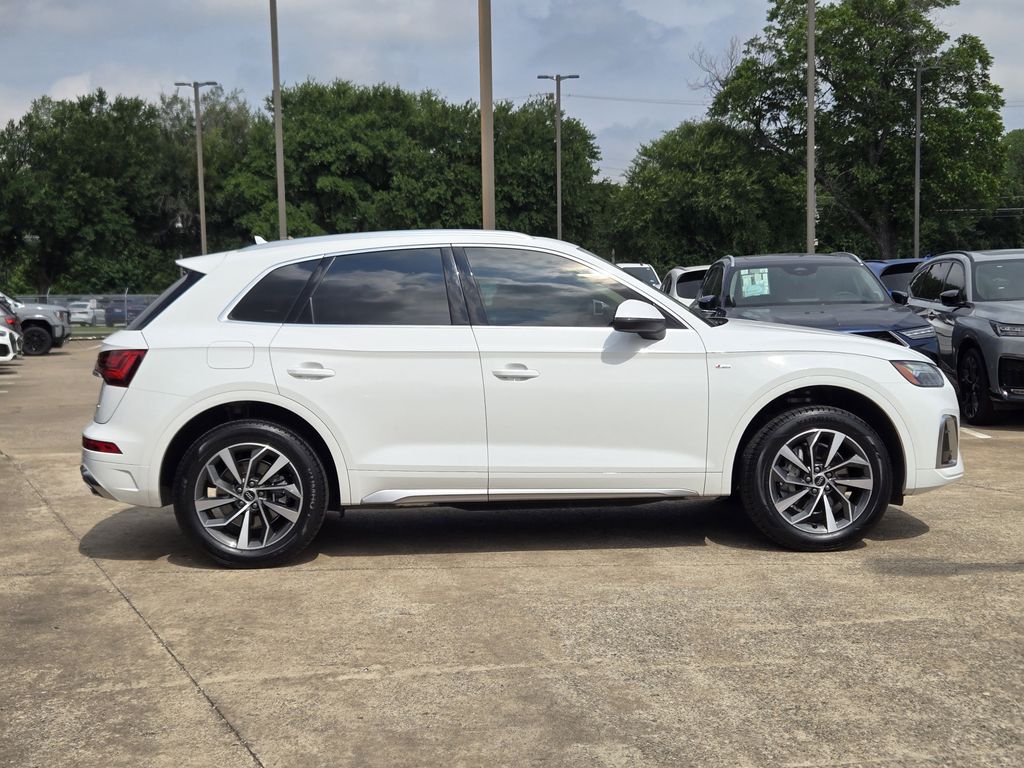 used 2024 Audi Q5 car, priced at $35,271