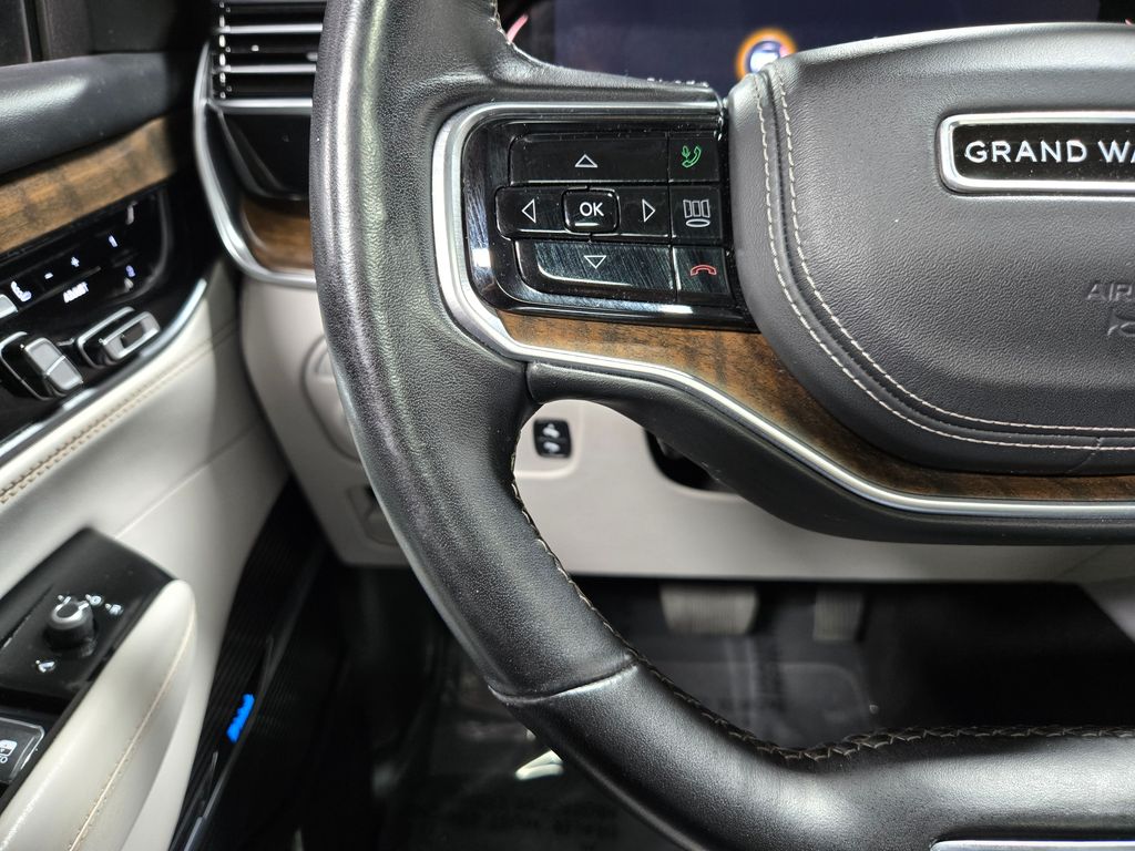 2022 Jeep Grand Wagoneer Series II - Photo 15