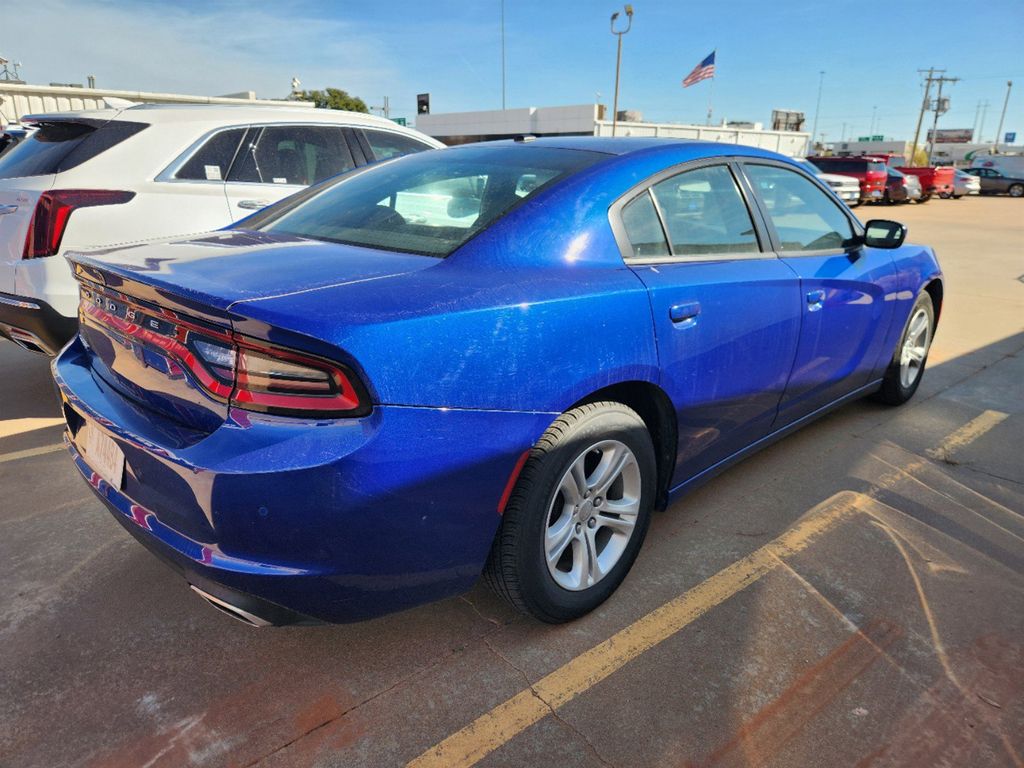 2022 Dodge Charger SXT 3