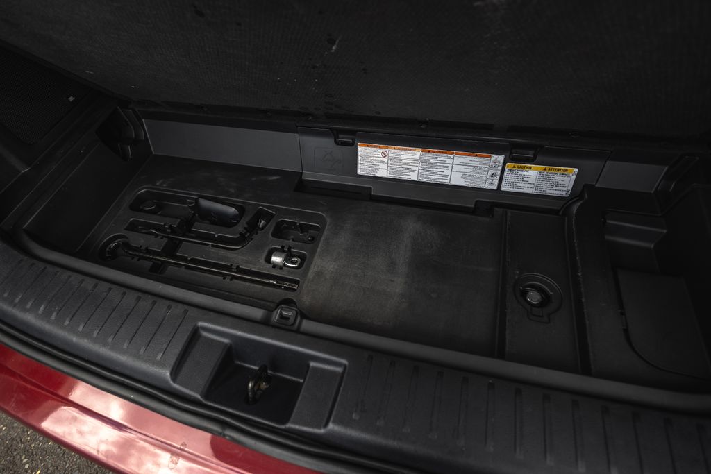 2021 Toyota Highlander XSE thumbnail 34
