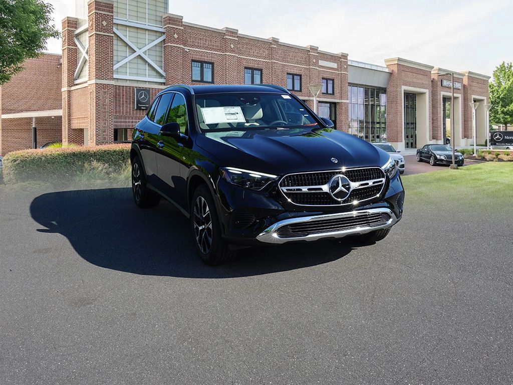 2025 Mercedes-Benz GLC 350 2