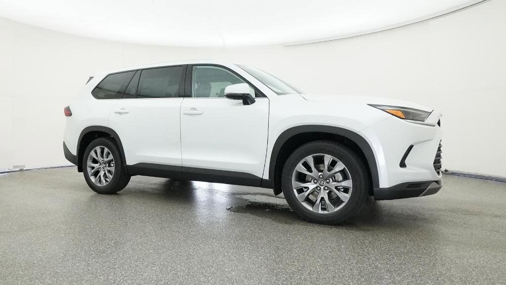 Thumbnail: 2025 Toyota Grand Highlander - 20