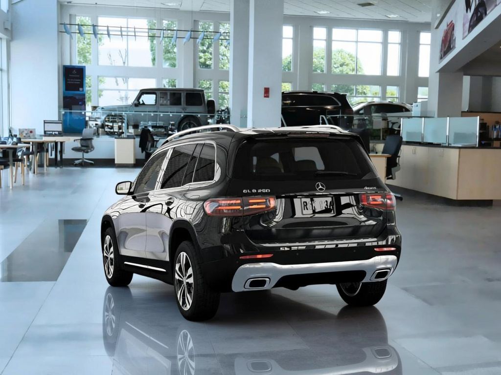 Thumbnail: 2026 Mercedes-Benz GLB - 26