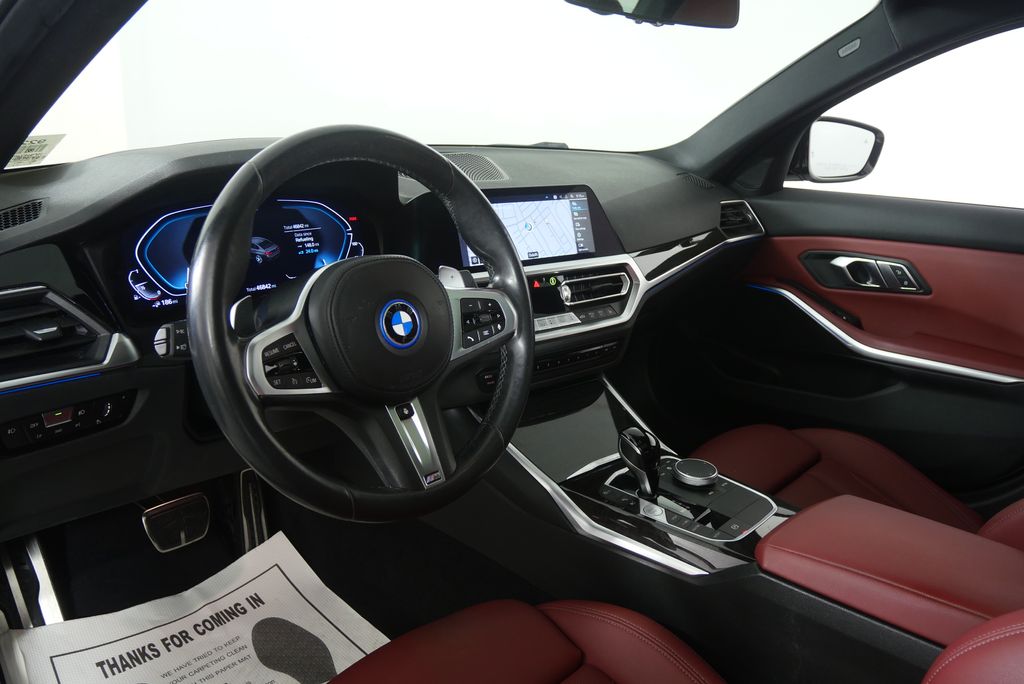 Thumbnail: 2022 BMW 3 Series - 11