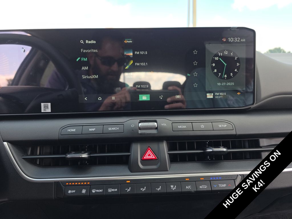 new 2025 Kia K4 car, priced at $19,284