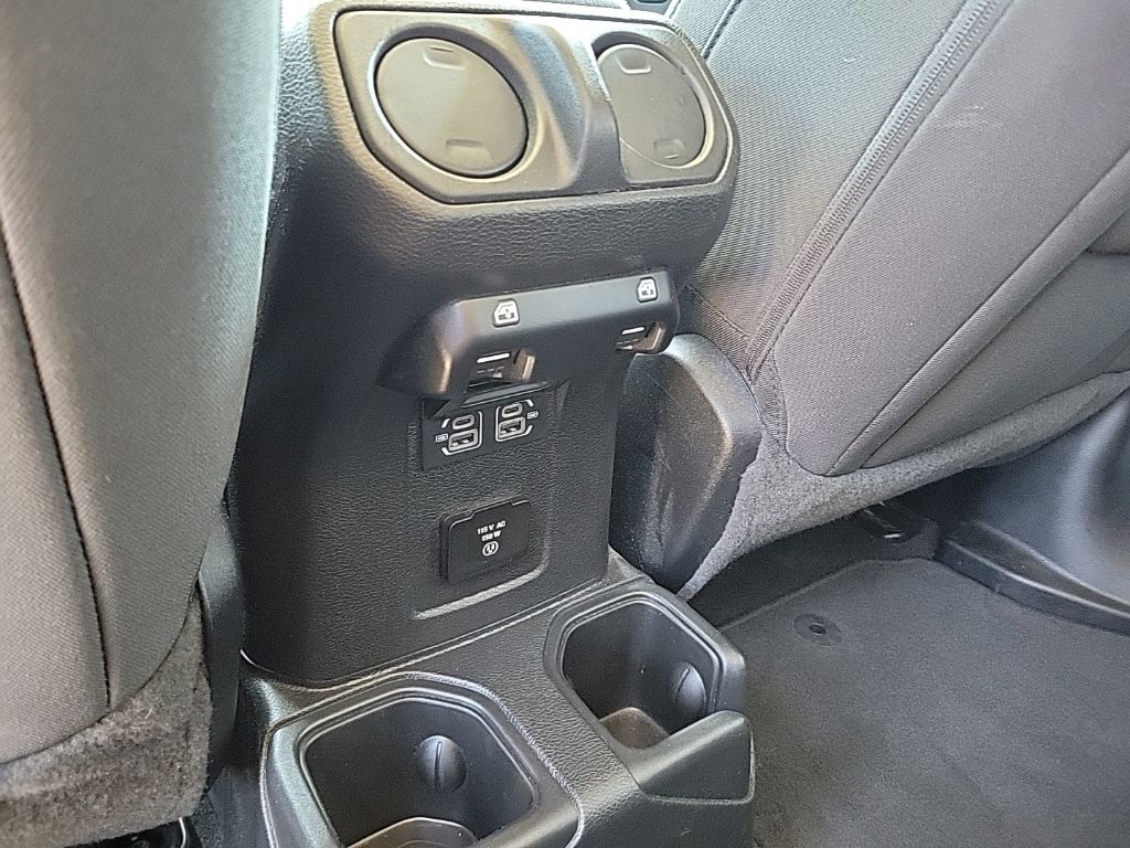 Used 2023 Jeep Wrangler SUV