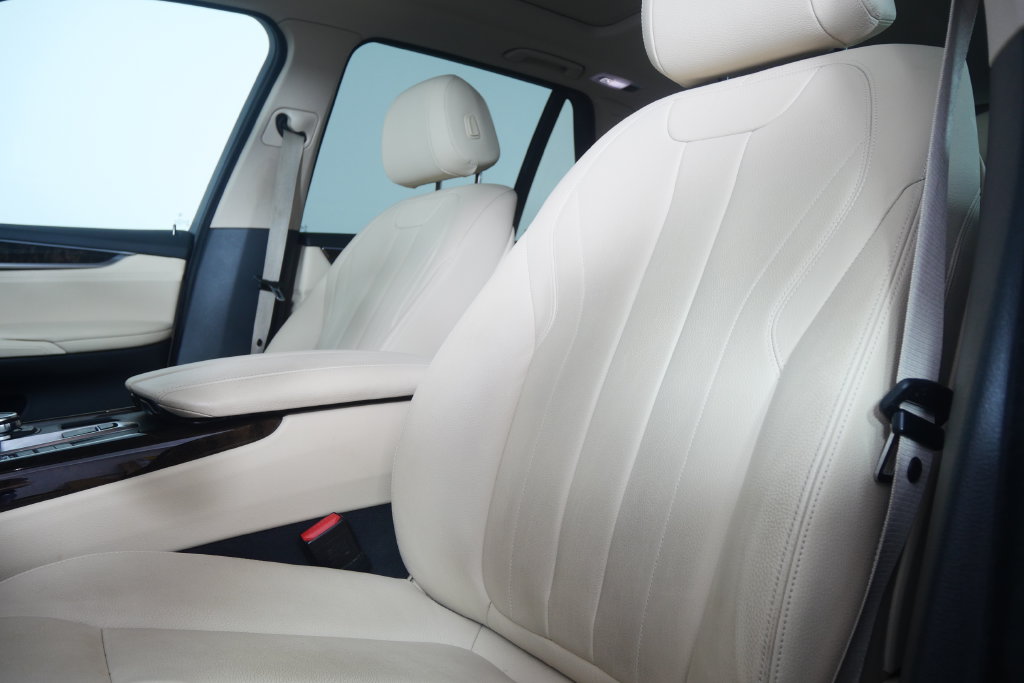 Thumbnail: 2016 BMW X5 - 12