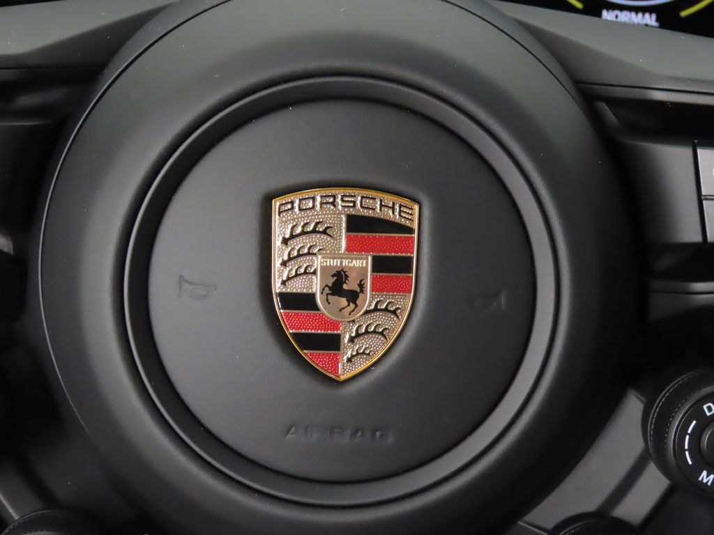 Thumbnail: 2025 Porsche 911 - 19