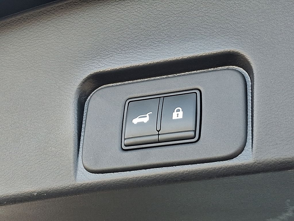 Thumbnail: 2022 Nissan Rogue - 30