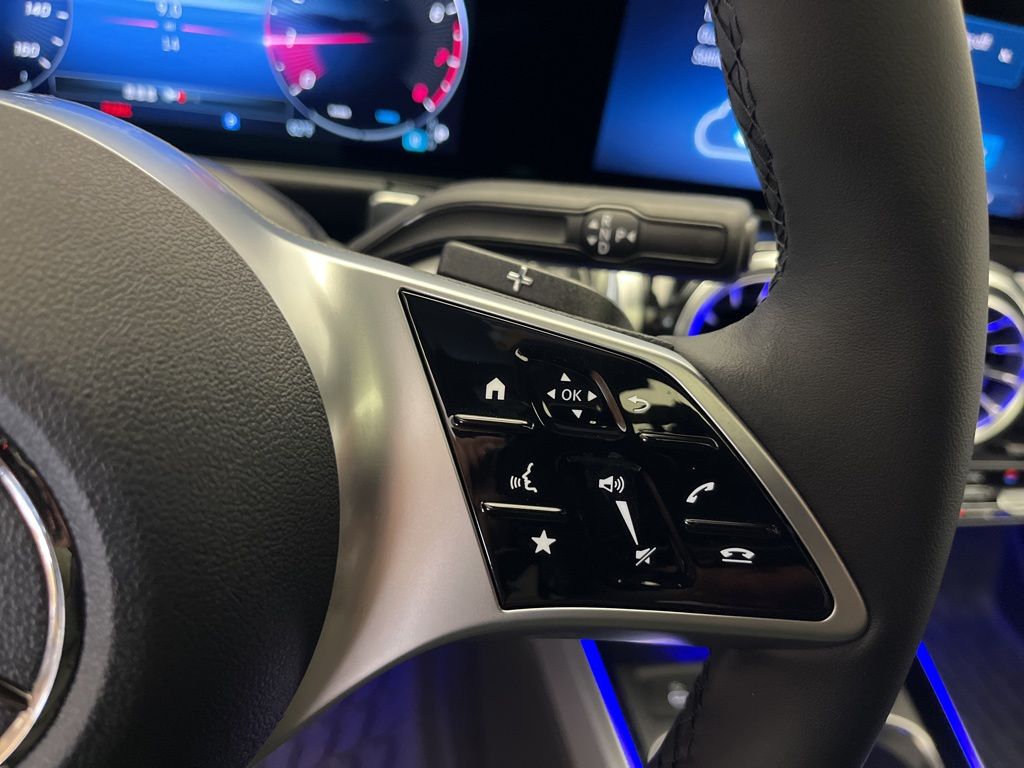 Thumbnail: 2026 Mercedes-Benz GLB - 16