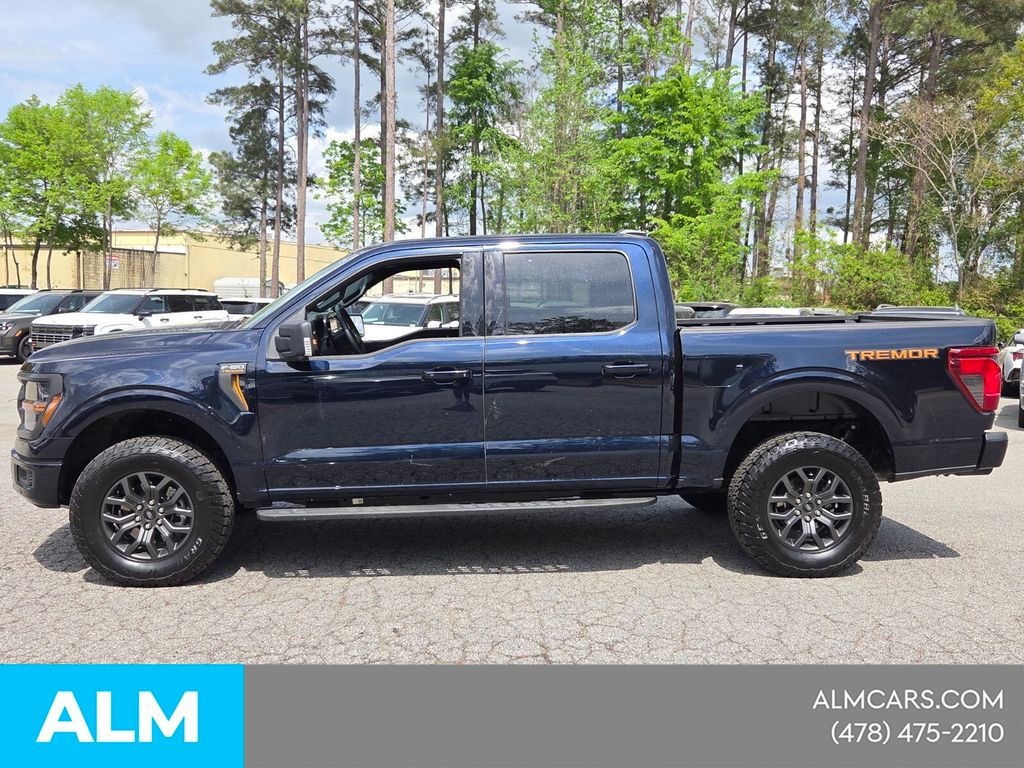 Used 2025 Blue Ford Tremor image 4