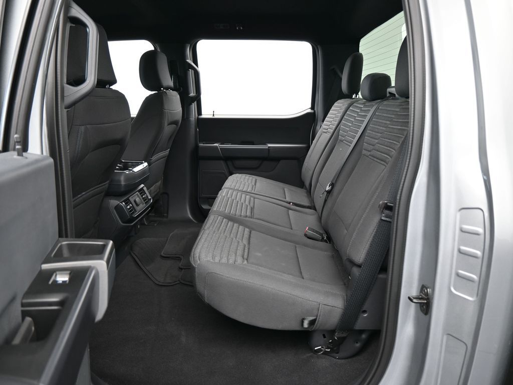 Used 2023 Iconic Silver Metallic Ford XL image 28
