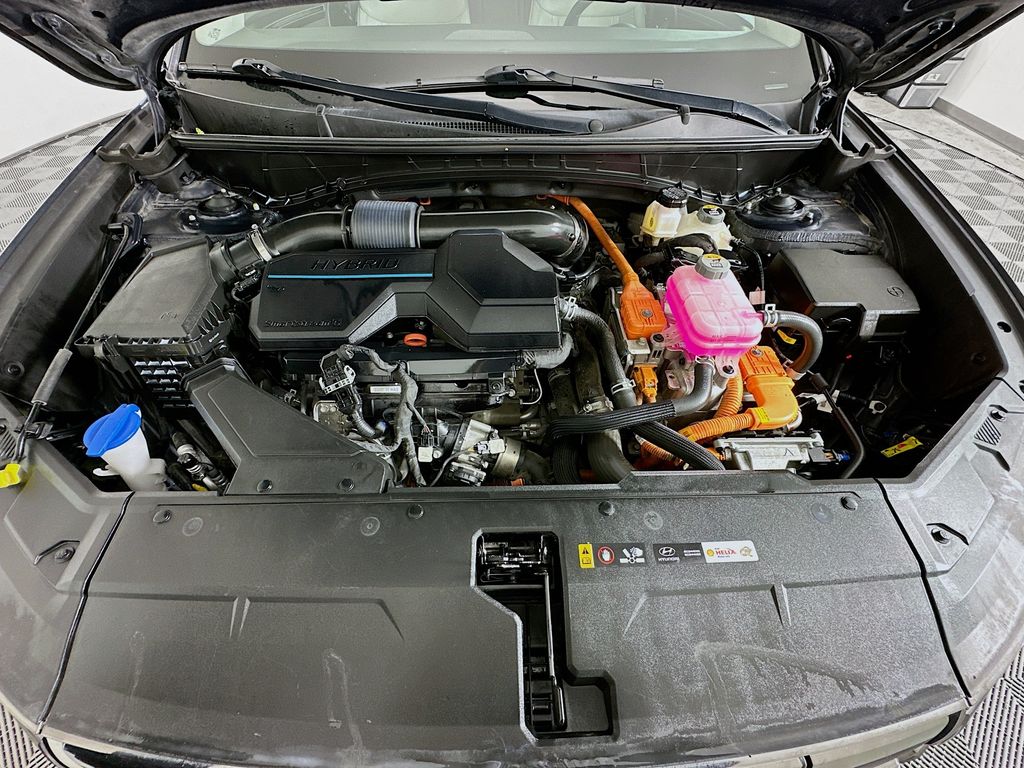 2022 Hyundai Tucson Limited 32