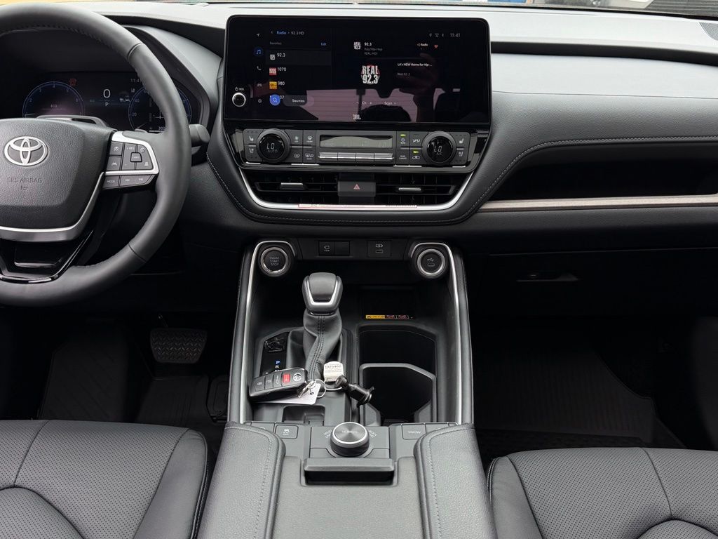 Used 2026 Toyota Grand Highlander SUV