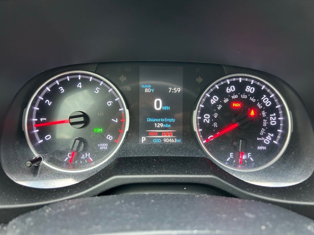 Thumbnail: 2019 Toyota RAV4 - 22
