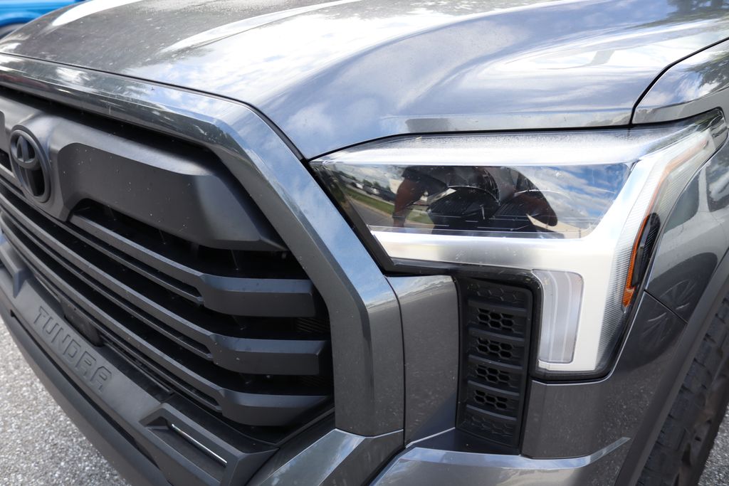 Thumbnail: 2025 Toyota Tundra - 3