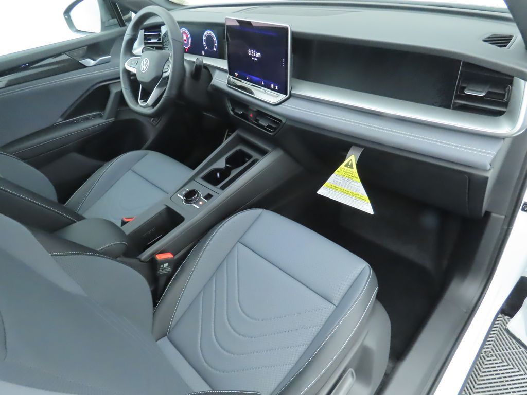 Thumbnail: 2026 Volkswagen Tiguan - 17