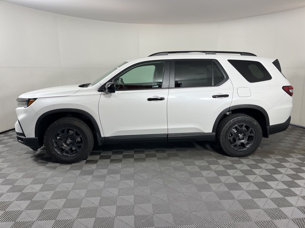 Thumbnail: 2025 Honda Pilot - 2