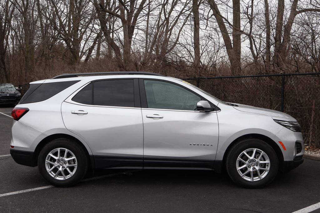 2022 Chevrolet Equinox LT 11