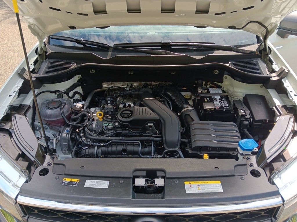 2024 Volkswagen Taos 1.5T S 20