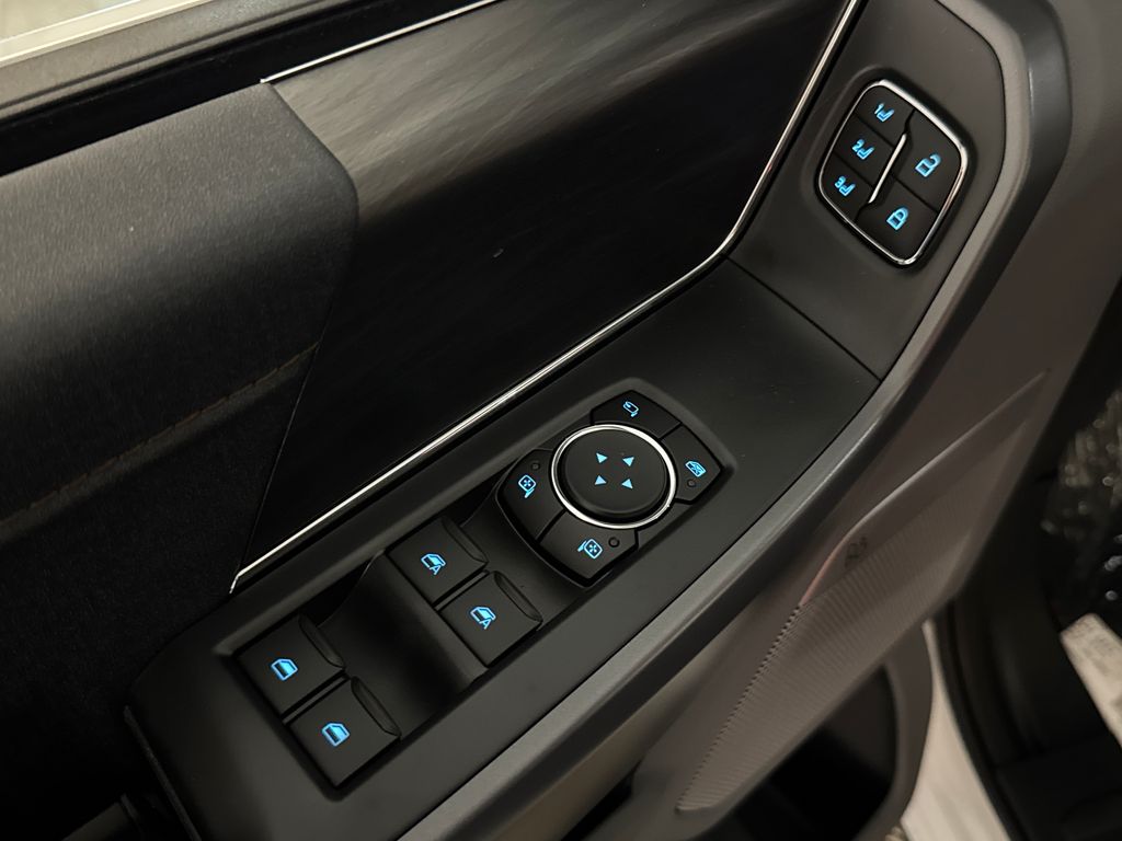 New 2026 White Ford Lariat image 22