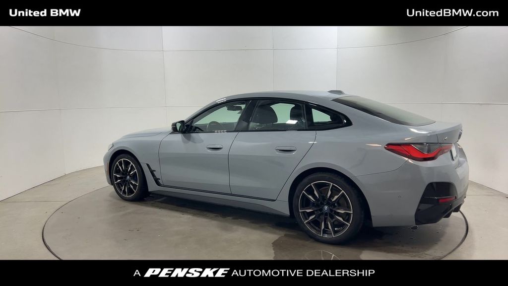 2022 BMW i4 M50 6