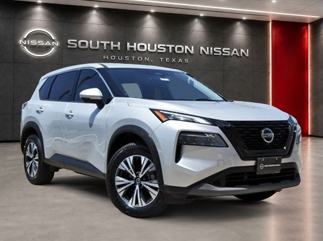 2021 Nissan Rogue SV Silver at Emmons Autoplex