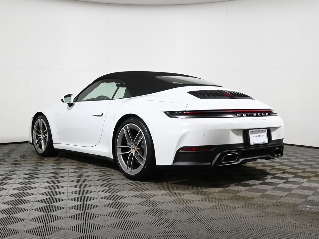 Thumbnail: 2025 Porsche 911 - 3