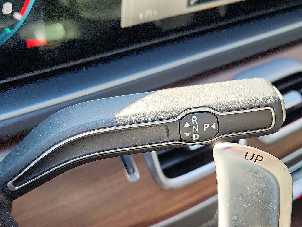 Thumbnail: 2022 Mercedes-Benz GLE - 16