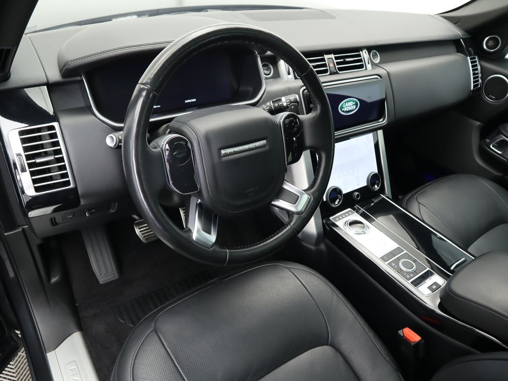 Thumbnail: 2022 Land Rover Range Rover - 9