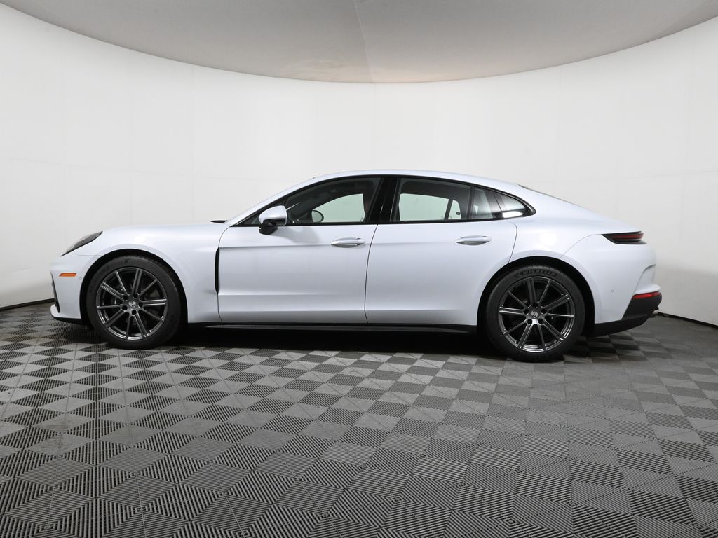 Thumbnail: 2026 Porsche Panamera - 2