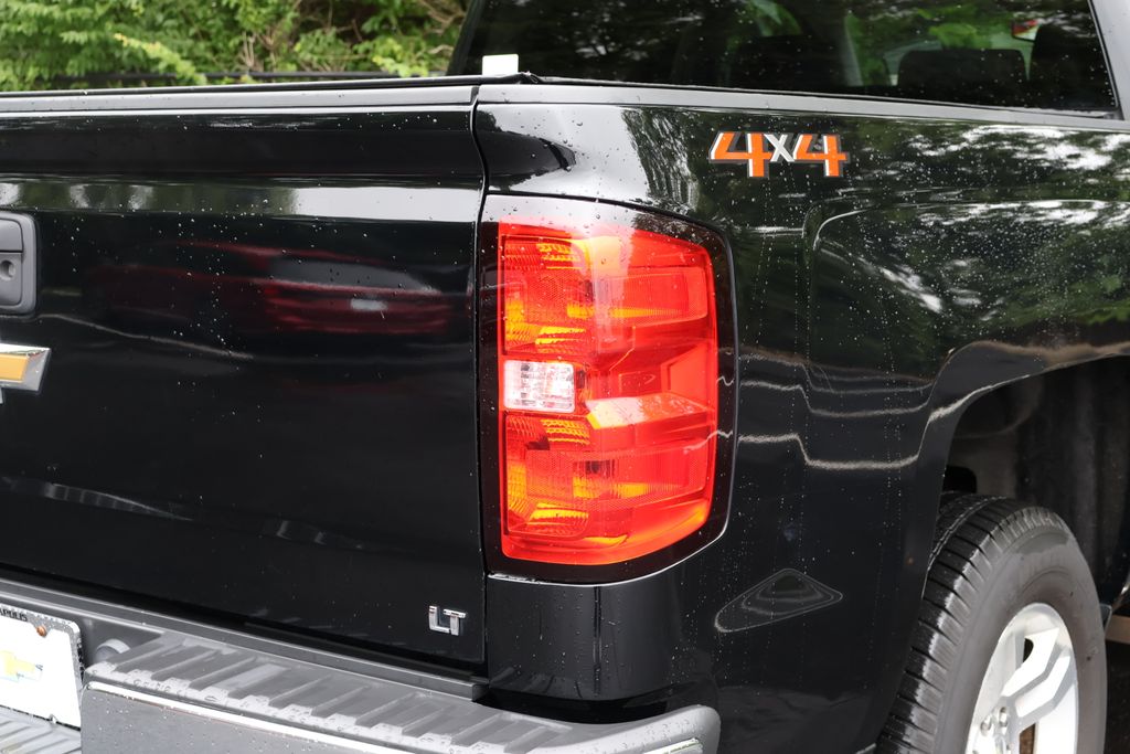 Thumbnail: 2018 Chevrolet Silverado 1500 - 10