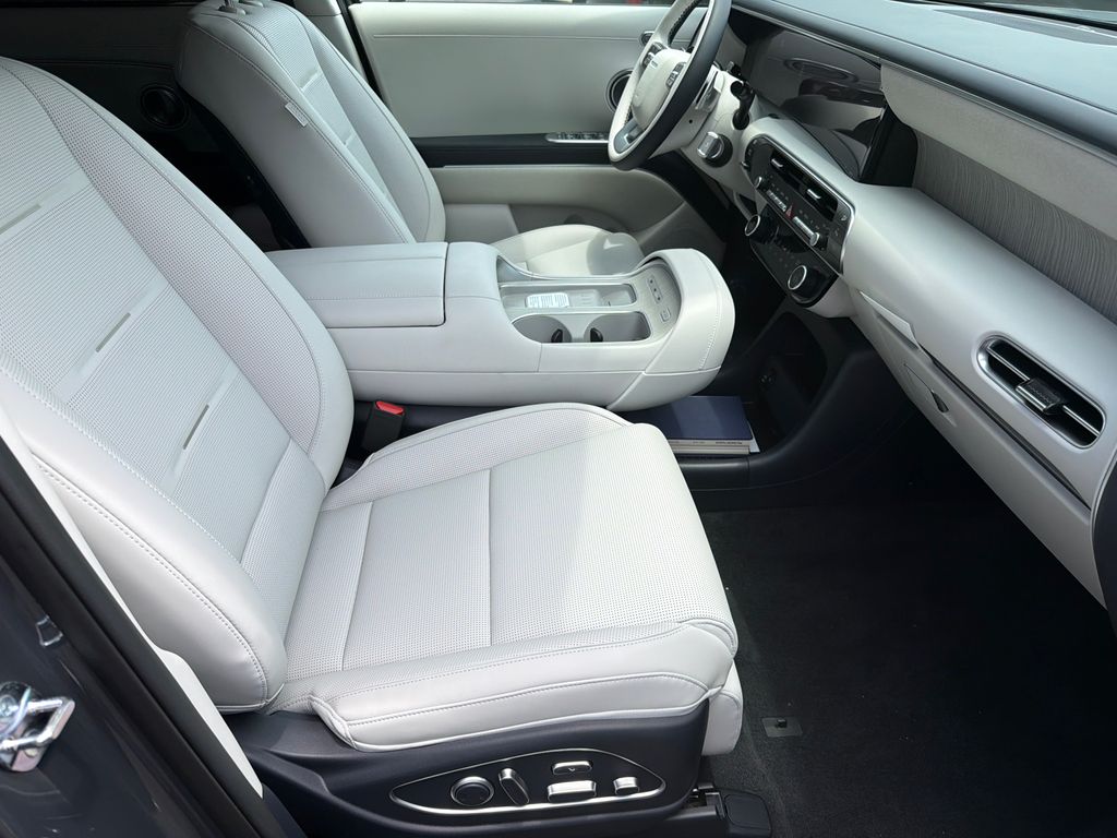 New 2026 Gray Hyundai Calligraphy image 14