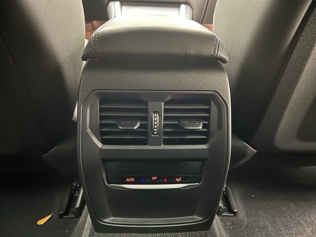 Thumbnail: 2024 BMW 4 Series - 14