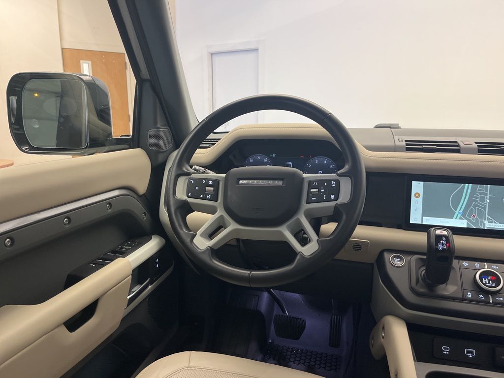 Thumbnail: 2024 Land Rover Defender - 24