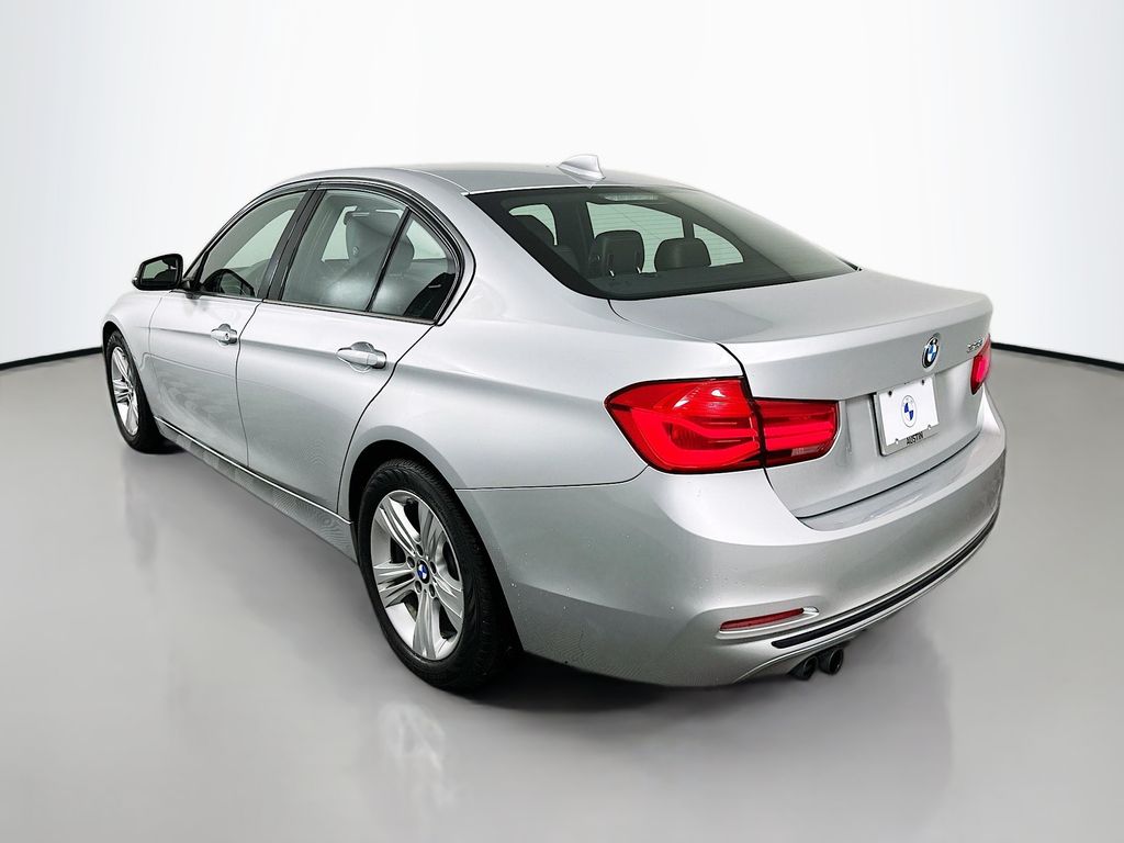 Thumbnail: 2016 BMW 3 Series - 7