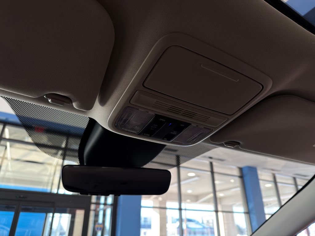 Thumbnail: 2026 Honda Odyssey - 14