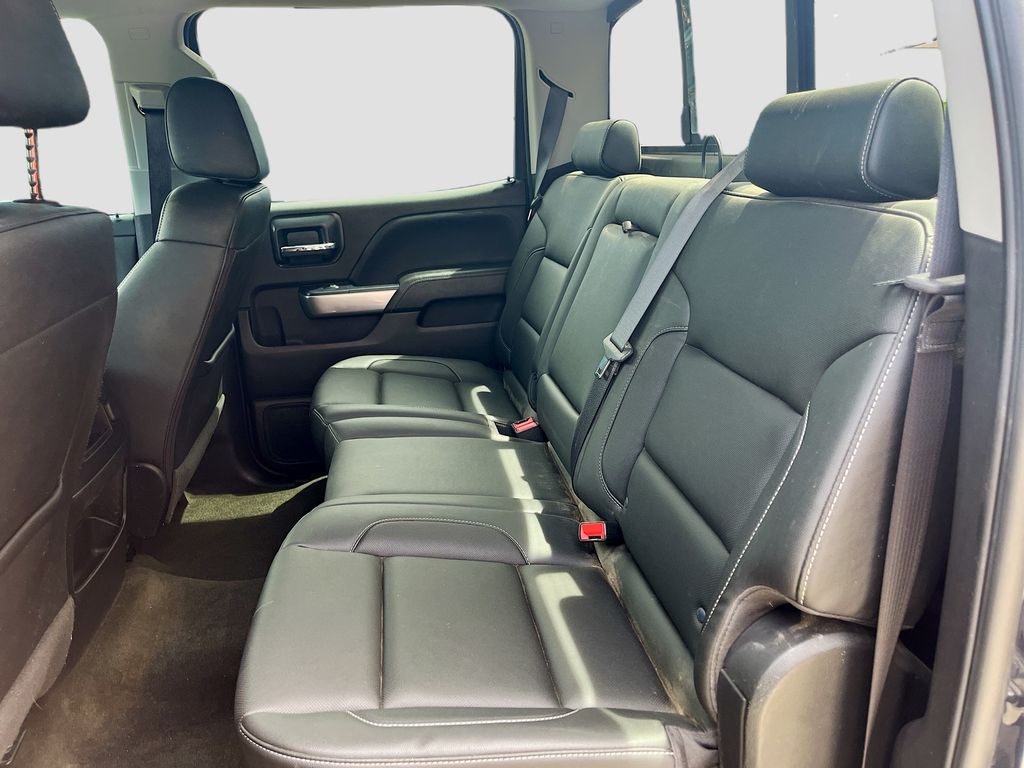 Used 2018 Blue Chevrolet LTZ image 24