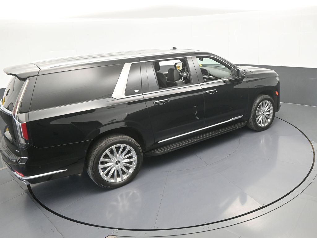 Used 2023 Black Raven Cadillac Premium image 57