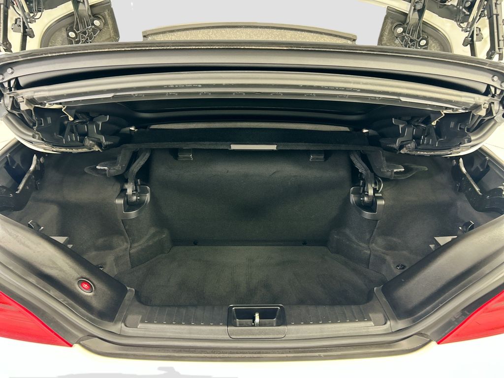 Thumbnail: 2017 Mercedes-Benz SL-Class - 22