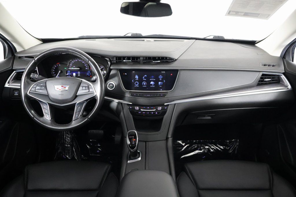 Thumbnail: 2018 Cadillac XT5 - 8