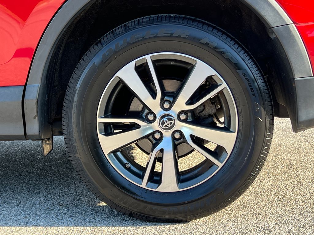 2016 Toyota RAV4 XLE