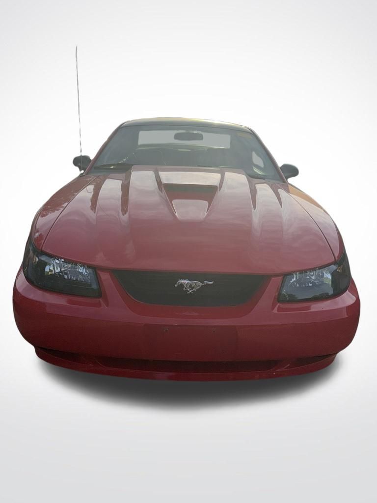 2004 Ford Mustang