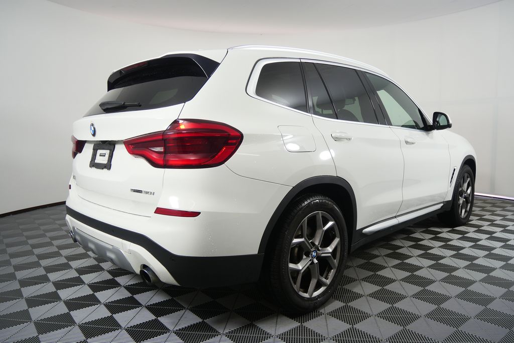 Thumbnail: 2021 BMW X3 - 3