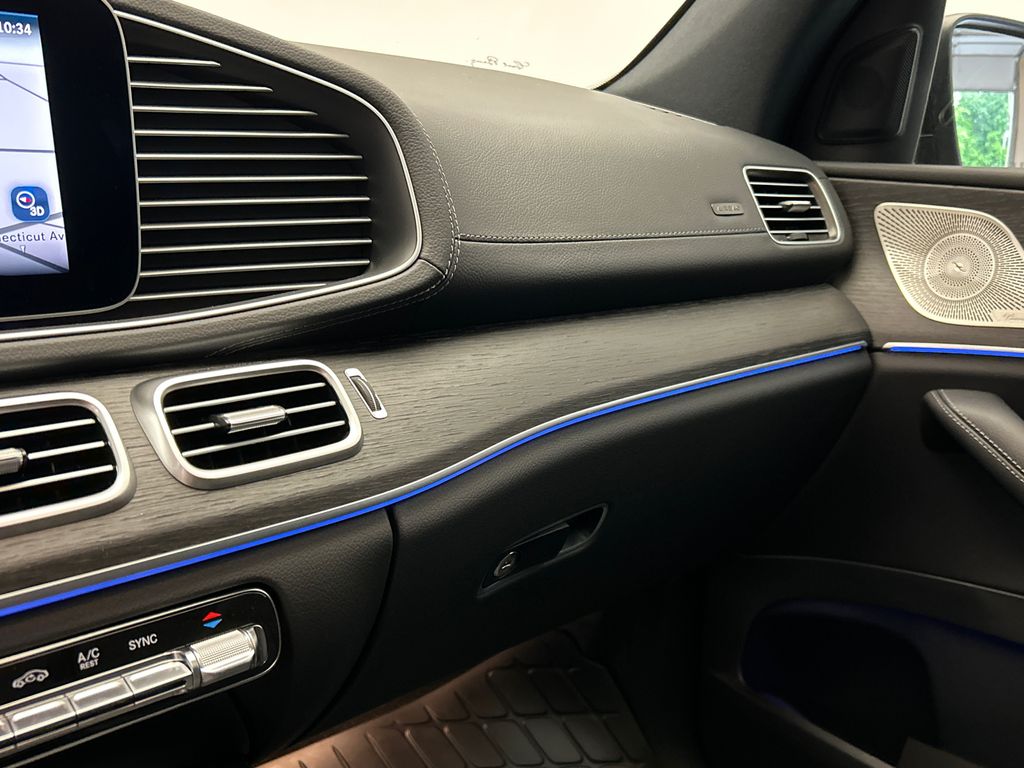 2025 Mercedes-Benz GLS 450 4MATIC 20