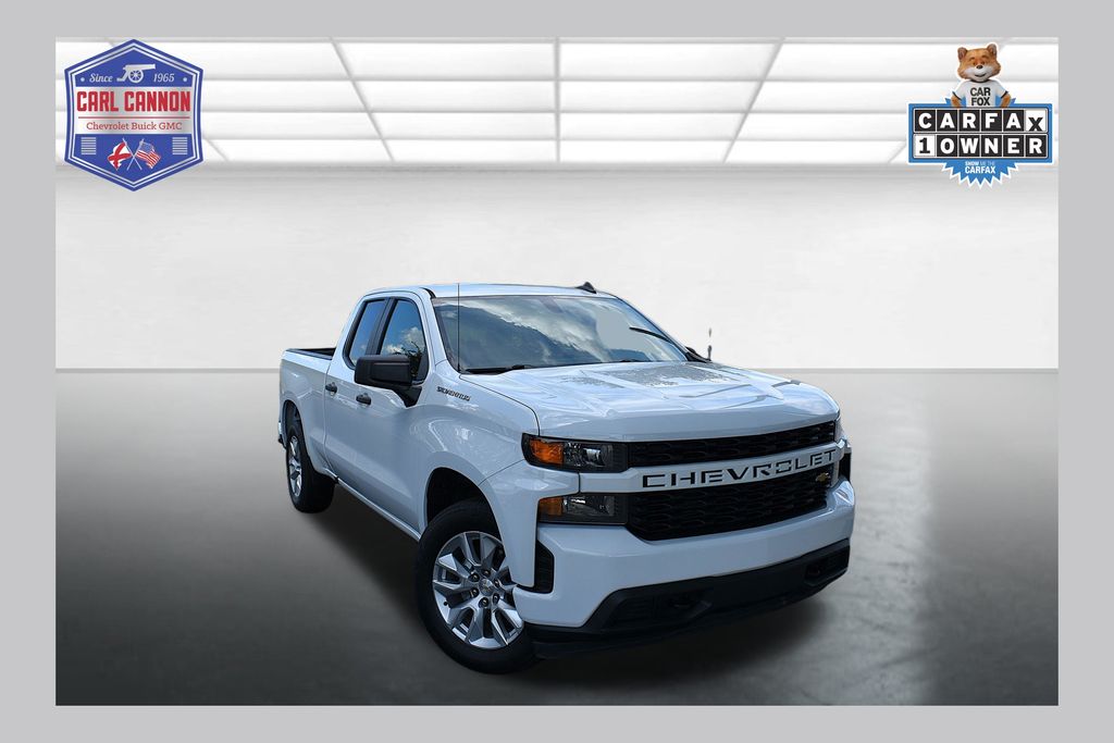 Summit White 2021 Chevrolet Silverado 1500 Pickup Truck 4X2 8-Speed Automatic