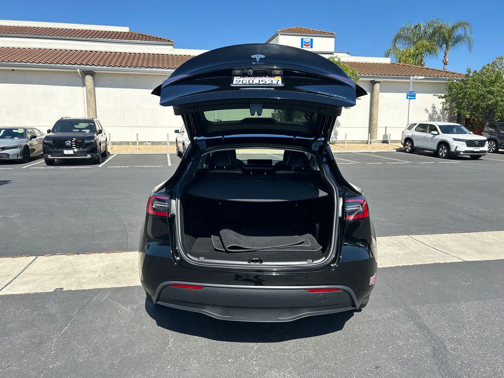 2023 Tesla Model Y Long Range 7