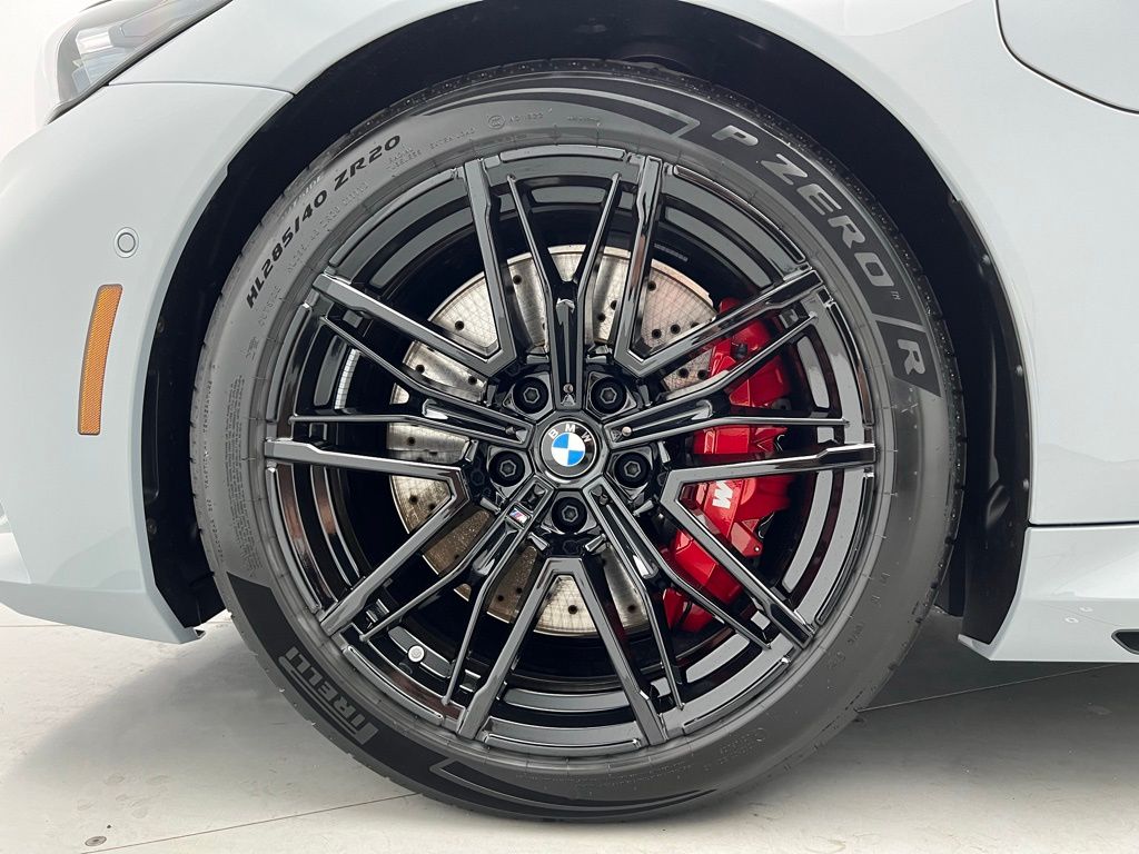 Thumbnail: 2026 BMW M5 - 24